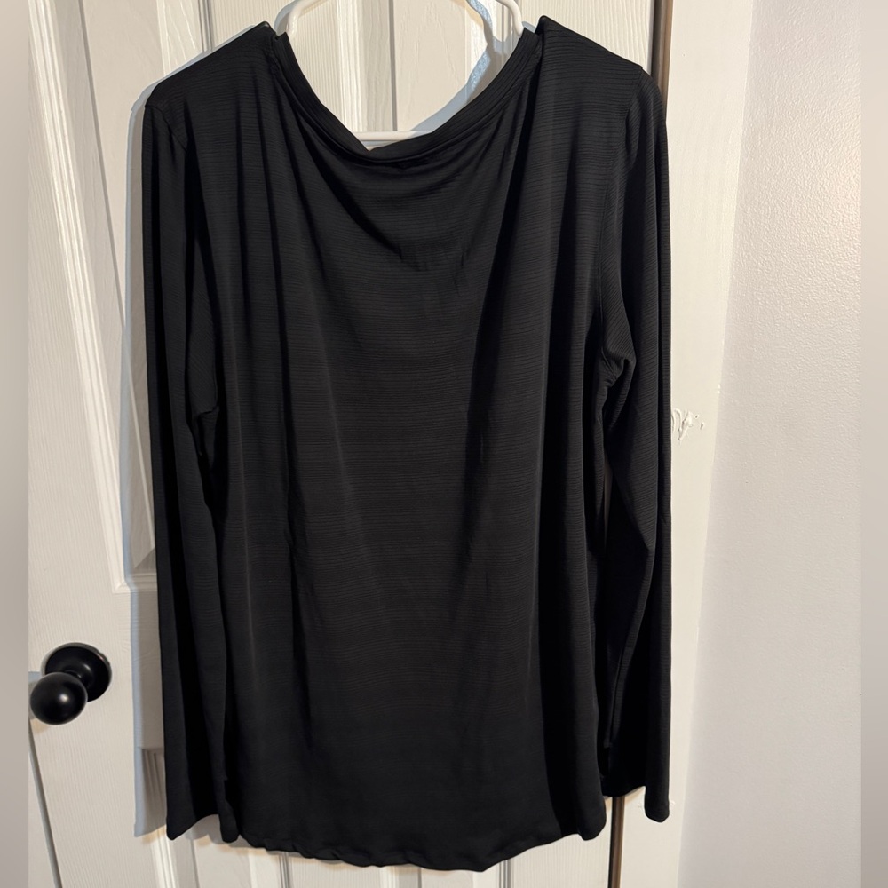Zyia Black Women's Top
